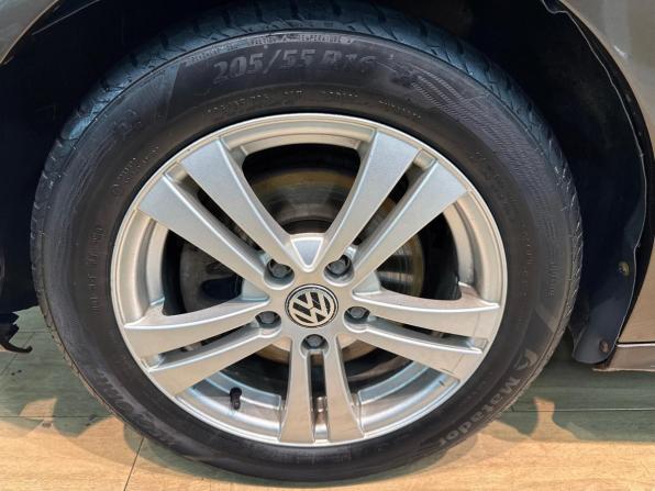 Volkswagen Jetta VI с пробегом 2011 года, цена 727 000 рублей, 219314 км, седан, Автокод Объявления