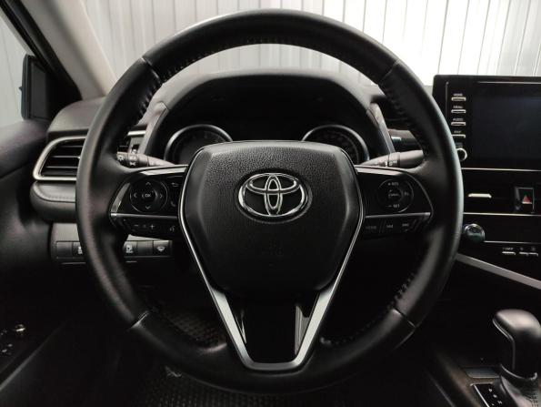 Toyota Camry VIII (XV70) Рестайлинг с пробегом 2021 года, цена 2 690 000 рублей, 125000 км, седан, Автокод Объявления