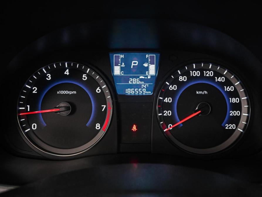 Hyundai Solaris I Рестайлинг Ставрополь  - изображение 20