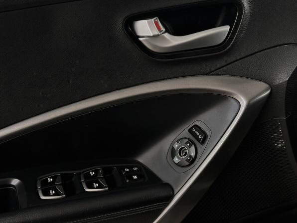 Hyundai Santa Fe III с пробегом 2012 года, цена 1 645 000 рублей, 152377 км, внедорожник, Автокод Объявления