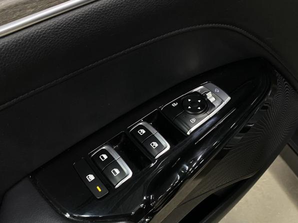 Kia K5 III с пробегом 2021 года, цена 2 659 911 рублей, 50130 км, седан, Автокод Объявления