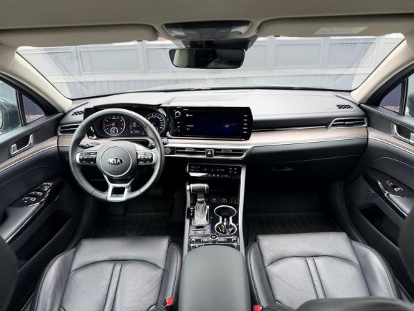 Kia K5 III с пробегом 2020 года, цена 2 380 000 рублей, 121434 км, седан, Автокод Объявления