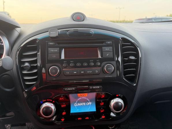 Nissan Juke I с пробегом 2012 года, цена 865 000 рублей, 162550 км, внедорожник, Автокод Объявления