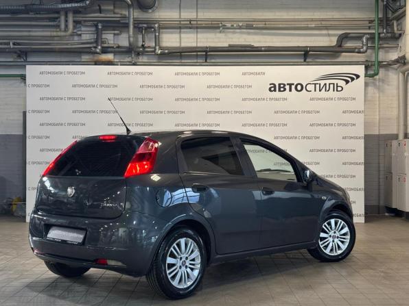 Fiat Punto III Punto Evo с пробегом 2010 года, цена 329 000 рублей, 280000 км, хэтчбек, Автокод Объявления