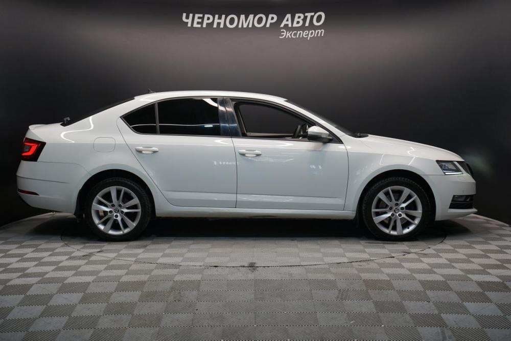 Skoda Octavia III (A7) Рестайлинг Крым  - изображение 6