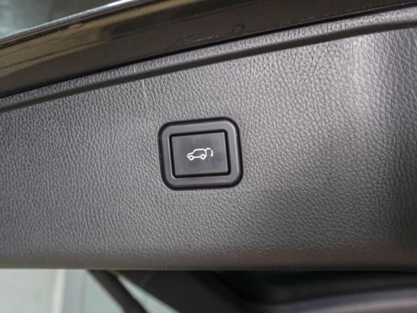 Changan CS95 I Рестайлинг 2 с пробегом 2023 года, цена 3 099 000 рублей, 29459 км, внедорожник, Автокод Объявления