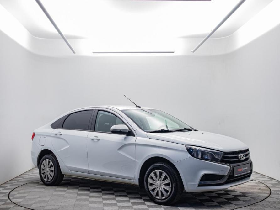 Lada (ВАЗ) Vesta I Москва  - изображение 3