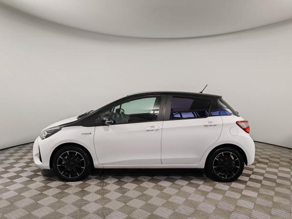 Toyota Yaris III Рестайлинг 2 с пробегом 2017 года, цена 1 375 000 рублей, 160073 км, хэтчбек, Автокод Объявления