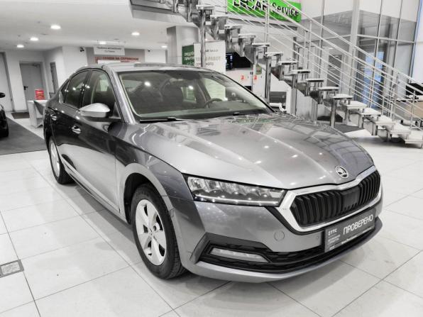 Skoda Octavia IV (A8) с пробегом 2021 года, цена 1 830 000 рублей, 175616 км, лифтбек, Автокод Объявления