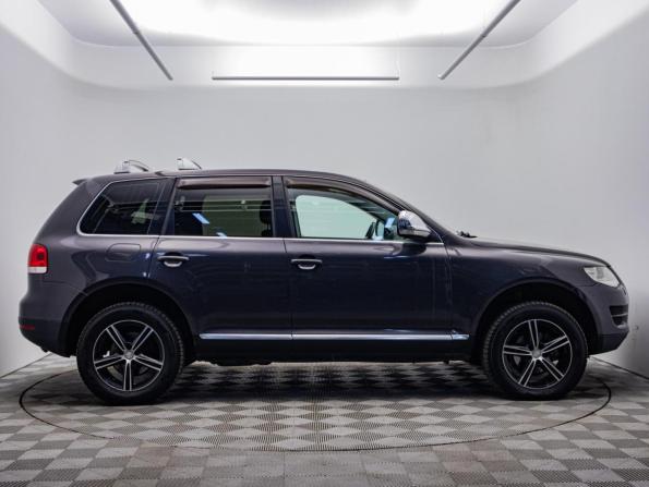 Volkswagen Touareg I Рестайлинг с пробегом 2007 года, цена 945 000 рублей, 223211 км, внедорожник, Автокод Объявления