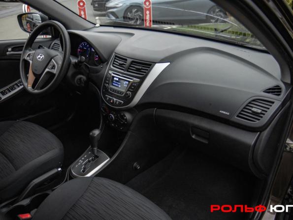 Hyundai Solaris I Рестайлинг с пробегом 2015 года, цена 868 000 рублей, 146817 км, хэтчбек, Автокод Объявления