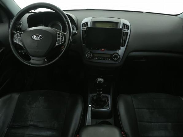 Kia Ceed I с пробегом 2008 года, цена 393 000 рублей, 323000 км, универсал, Автокод Объявления