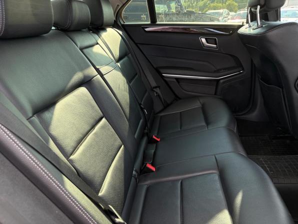Mercedes-Benz E-Класс IV (W212 S212 C207) Рестайлинг с пробегом 2013 года, цена 1 729 000 рублей, 195261 км, седан, Автокод Объявления