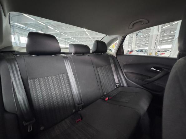 Volkswagen Polo V Рестайлинг с пробегом 2017 года, цена 1 030 000 рублей, 188024 км, седан, Автокод Объявления
