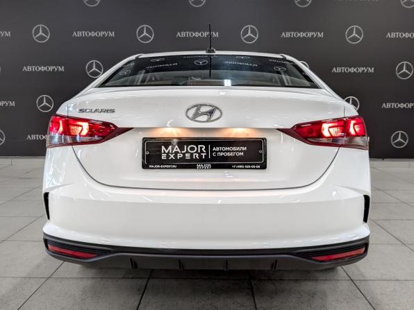 Hyundai Solaris II Рестайлинг с пробегом 2022 года, цена 1 660 000 рублей, 81240 км, седан, Автокод Объявления