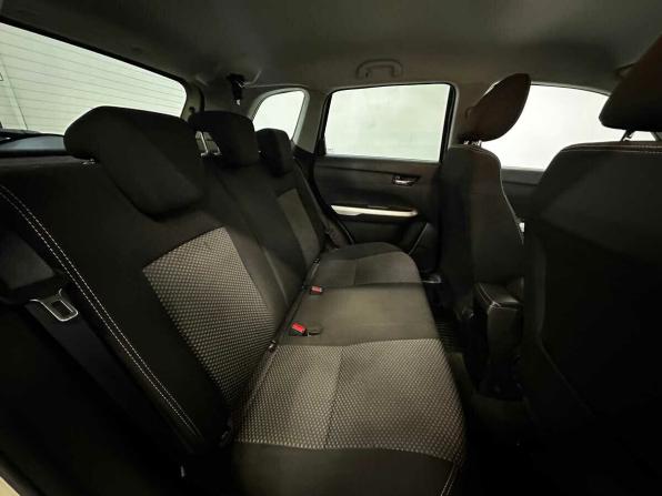 Suzuki Vitara II с пробегом 2016 года, цена 1 295 000 рублей, 235929 км, внедорожник, Автокод Объявления