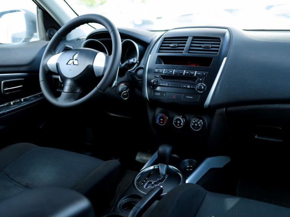 Mitsubishi ASX I с пробегом 2012 года, цена 949 000 рублей, 163814 км, внедорожник, Автокод Объявления