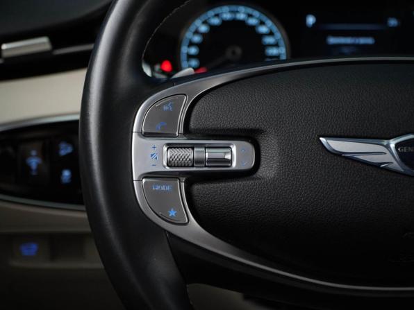 Genesis GV70 I с пробегом 2021 года, цена 4 708 055 рублей, 76965 км, внедорожник, Автокод Объявления