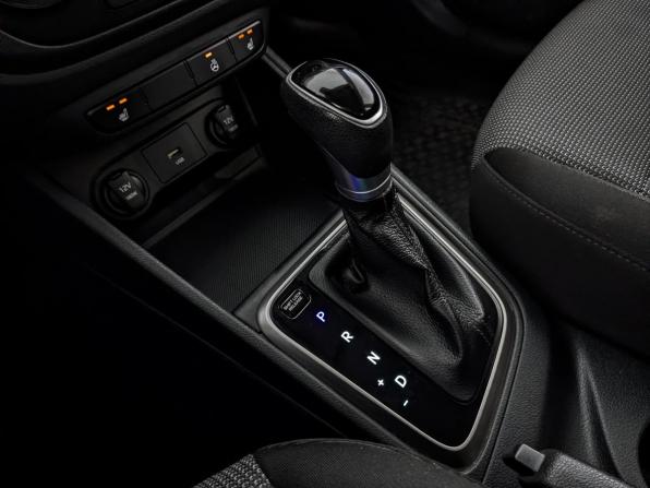 Hyundai Solaris II Рестайлинг с пробегом 2021 года, цена 1 435 000 рублей, 82201 км, седан, Автокод Объявления
