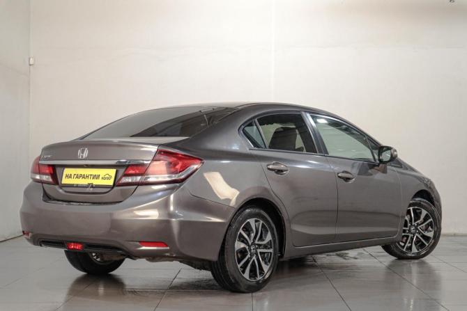 Honda Civic IX Рестайлинг с пробегом 2013 года, цена 959 000 рублей, 205000 км, седан, Автокод Объявления