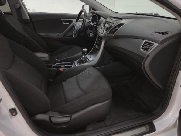 Hyundai Elantra V (MD) Рестайлинг с пробегом 2015 года, цена 1 050 000 рублей, 179423 км, седан, Автокод Объявления