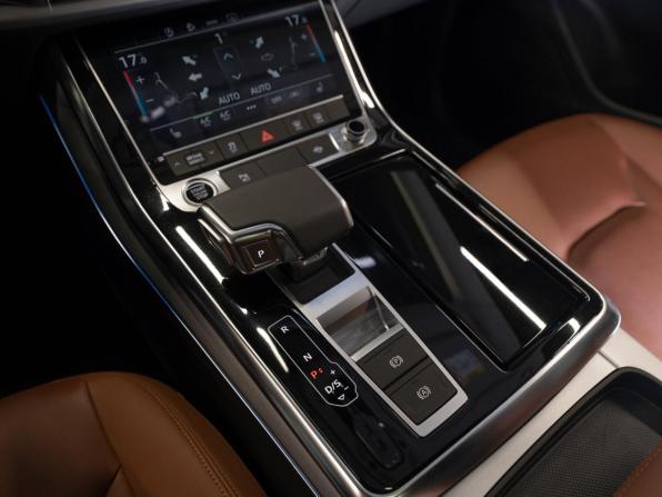 Audi Q8 I (4M) с пробегом 2023 года, цена 9 600 000 рублей, 50 км, внедорожник, Автокод Объявления