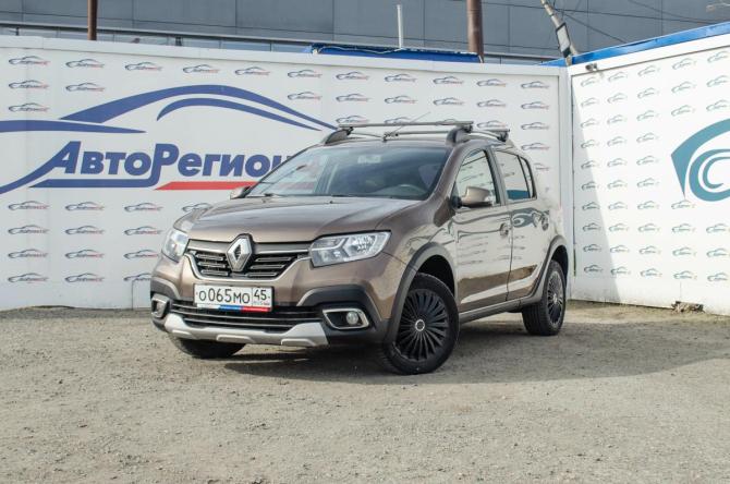 Renault Sandero II Рестайлинг с пробегом 2020 года, цена 899 000 рублей, 270000 км, хэтчбек, Автокод Объявления