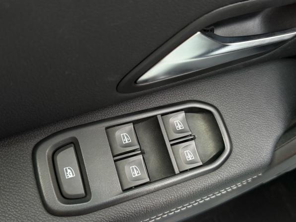Renault Duster II с пробегом 2021 года, цена 1 590 000 рублей, 87012 км, внедорожник, Автокод Объявления
