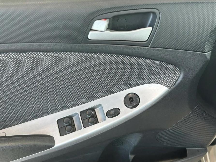 Hyundai Solaris I Екатеринбург  - изображение 28