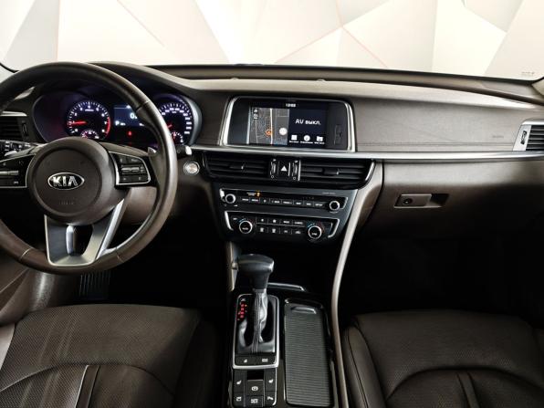 Kia Optima IV Рестайлинг с пробегом 2018 года, цена 2 043 000 рублей, 121291 км, седан, Автокод Объявления