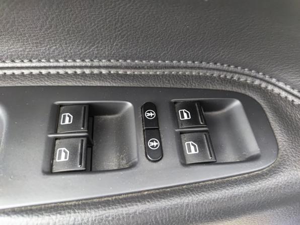 Volkswagen Touareg I Рестайлинг с пробегом 2008 года, цена 990 000 рублей, 183124 км, внедорожник, Автокод Объявления