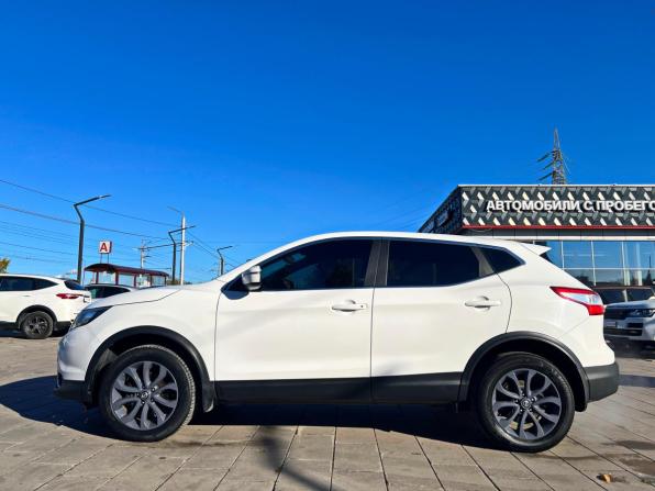 Nissan Qashqai II с пробегом 2018 года, цена 1 714 000 рублей, 150095 км, внедорожник, Автокод Объявления