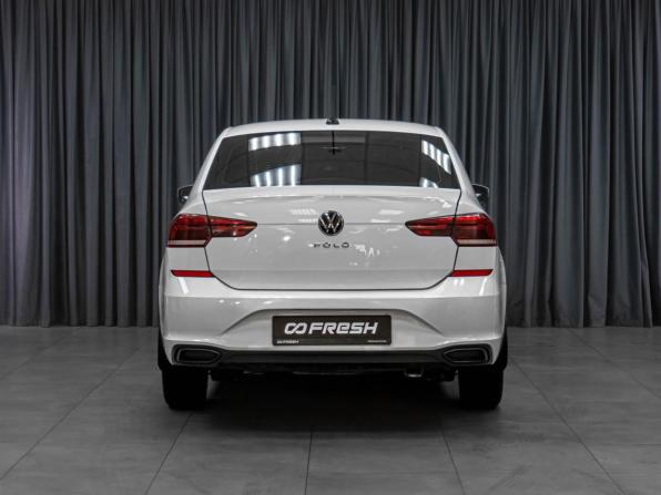 Volkswagen Polo VI с пробегом 2021 года, цена 1 399 000 рублей, 122013 км, лифтбек, Автокод Объявления