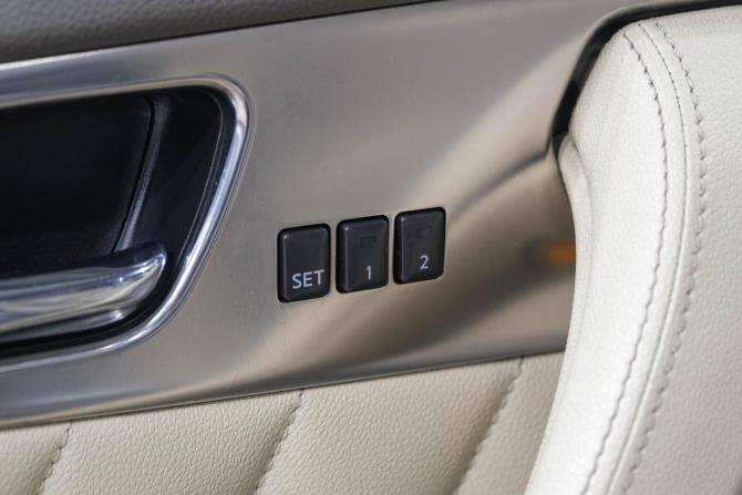 Infiniti FX II (S51) с пробегом 2009 года, цена 1 699 000 рублей, 277000 км, внедорожник, Автокод Объявления