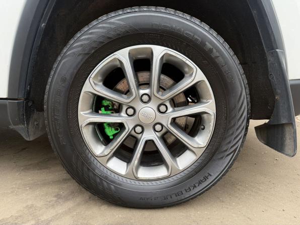 Jeep Grand Cherokee IV (WK2) Рестайлинг с пробегом 2013 года, цена 2 030 000 рублей, 187438 км, внедорожник, Автокод Объявления
