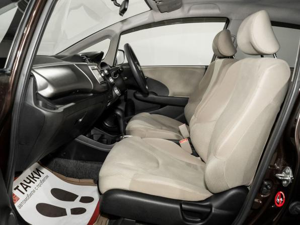 Honda Fit II с пробегом 2010 года, цена 799 500 рублей, 98510 км, хэтчбек, Автокод Объявления