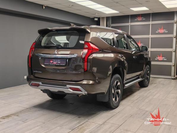 Mitsubishi Montero Sport III Рестайлинг с пробегом 2025 года, цена 6 998 000 рублей, 400 км, внедорожник, Автокод Объявления