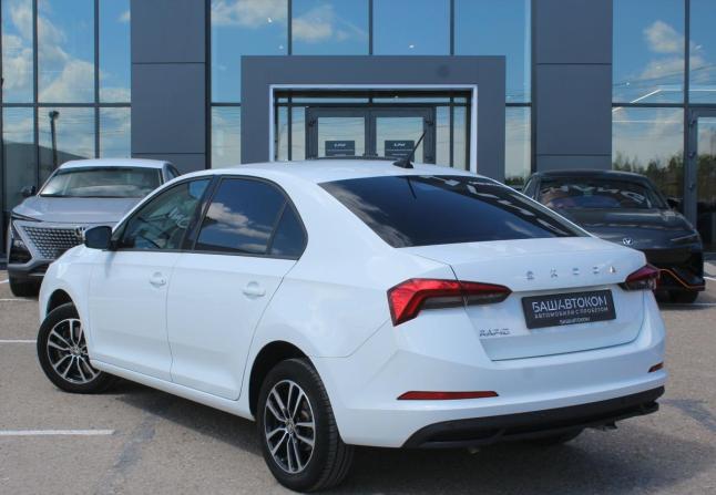 Skoda Rapid II с пробегом 2021 года, цена 1 750 000 рублей, 61157 км, лифтбек, Автокод Объявления