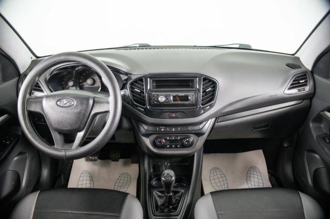 Lada (ВАЗ) Vesta I с пробегом 2018 года, цена 919 000 рублей, 106000 км, седан, Автокод Объявления