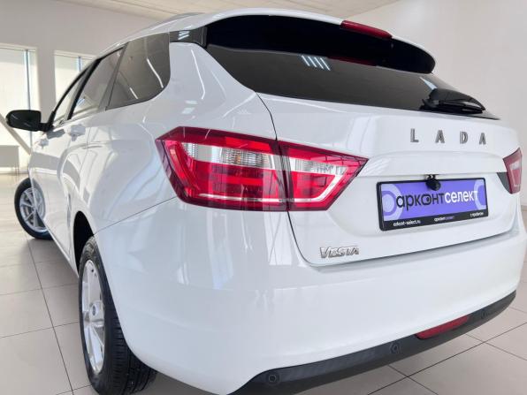 Lada (ВАЗ) Vesta I с пробегом 2018 года, цена 880 000 рублей, 170000 км, универсал, Автокод Объявления