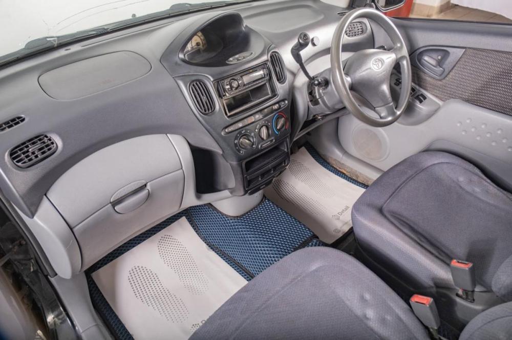 Toyota FunCargo Томск  - изображение 15