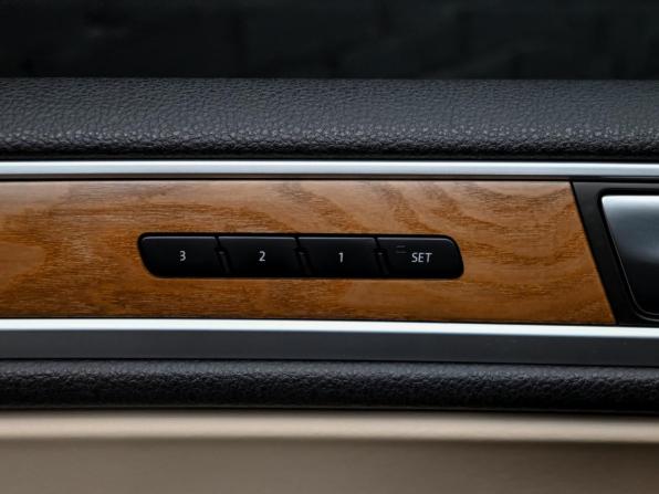 Volkswagen Touareg II с пробегом 2014 года, цена 2 400 000 рублей, 162091 км, внедорожник, Автокод Объявления