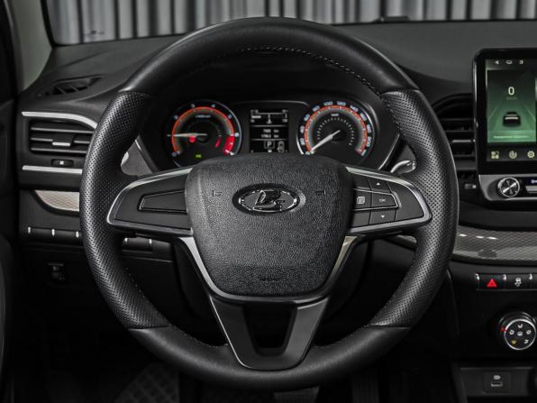 Lada (ВАЗ) Vesta I Рестайлинг (NG) с пробегом 2024 года, цена 1 499 000 рублей, 7968 км, седан, Автокод Объявления