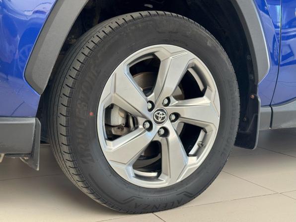 Toyota RAV4 V (XA50) с пробегом 2021 года, цена 3 449 000 рублей, 52508 км, внедорожник, Автокод Объявления