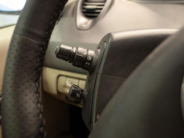 Renault Scenic II Рестайлинг с пробегом 2006 года, цена 465 000 рублей, 240784 км, компактвэн, Автокод Объявления
