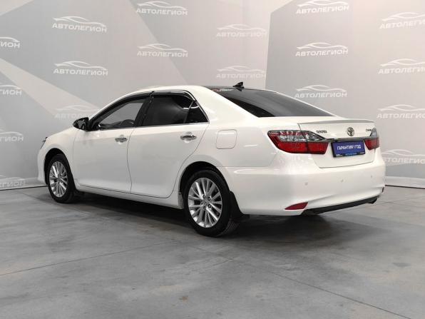 Toyota Camry VII (XV50) Рестайлинг с пробегом 2015 года, цена 1 900 000 рублей, 141322 км, седан, Автокод Объявления