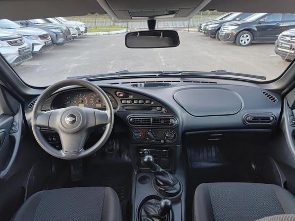 Chevrolet Niva I Рестайлинг с пробегом 2015 года, цена 620 000 рублей, 115415 км, внедорожник, Автокод Объявления