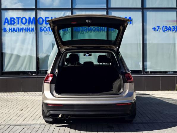 Volkswagen Tiguan II с пробегом 2017 года, цена 2 489 000 рублей, 148139 км, внедорожник, Автокод Объявления