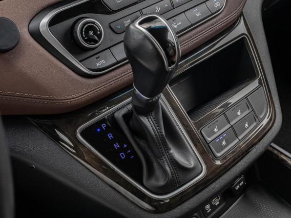Hyundai Grand Starex I Рестайлинг 2 с пробегом 2019 года, цена 3 780 000 рублей, 86338 км, минивэн, Автокод Объявления