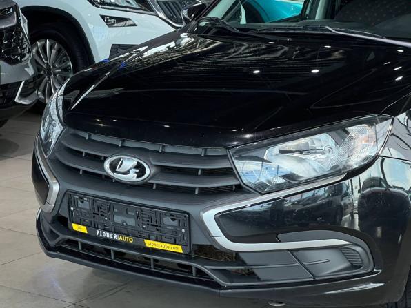 Lada (ВАЗ) Granta I Рестайлинг с пробегом 2022 года, цена 790 000 рублей, 60500 км, лифтбек, Автокод Объявления